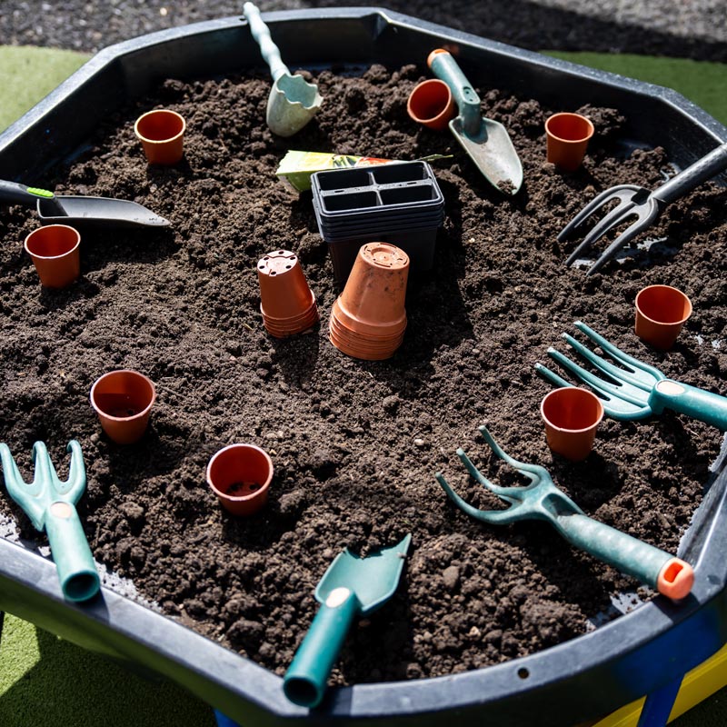 Outdoor play at Sydenham Nursery